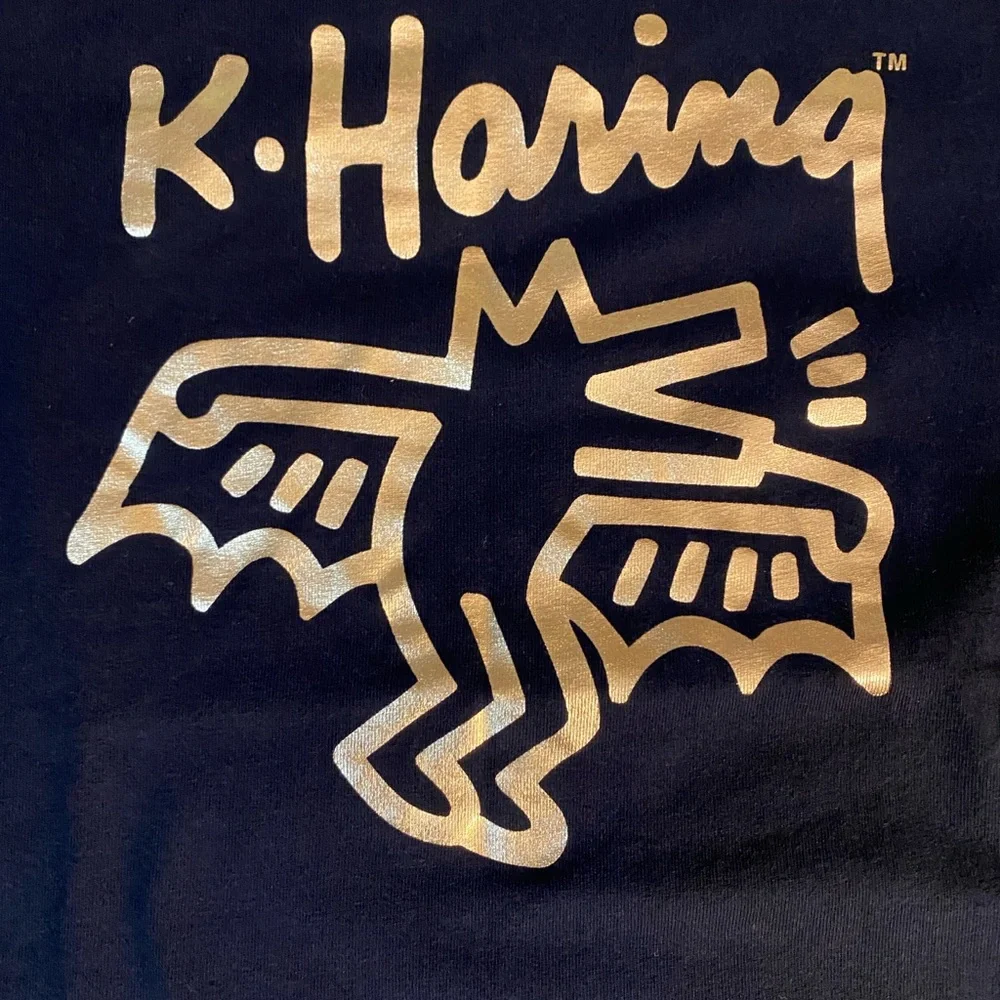 Keith Haring Barking Dog MOMA Edition T Shirt - Picture 3 of 6